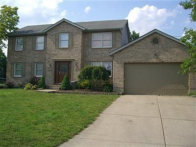 Very large home w/ full finished basement!!