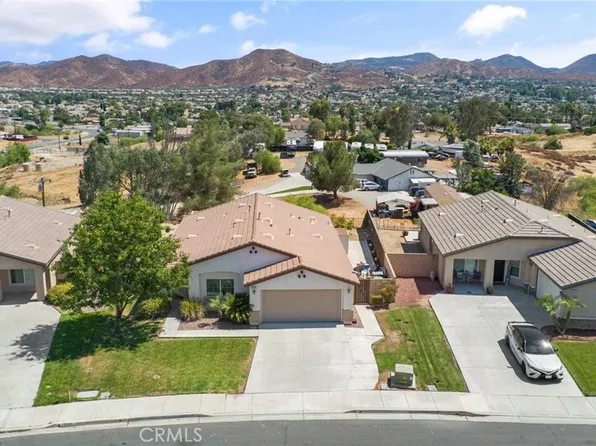 23789 Cheyenne Canyon Dr, Quail Valley, CA 92587