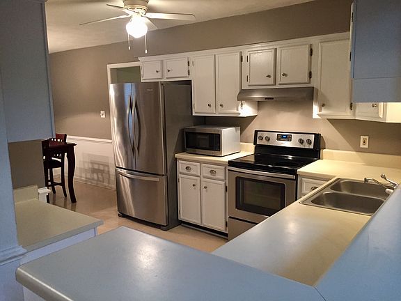 2nd image of 3812 Sterncroft Dr