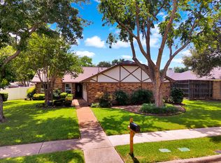 1600 Hearthstone Dr, Plano, TX 75023