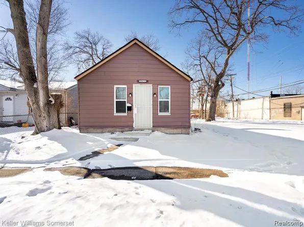 21415 Woodside Ave, Ferndale, MI 48220