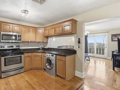 77 Bennington St APT 406, Revere, MA, 02151