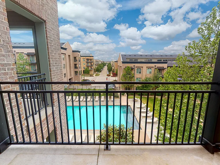 The District At Cypress Waters - Parson's Green — Photo 632
