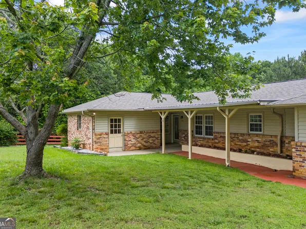 205 Lakeview Cir, Hartwell, GA 30643