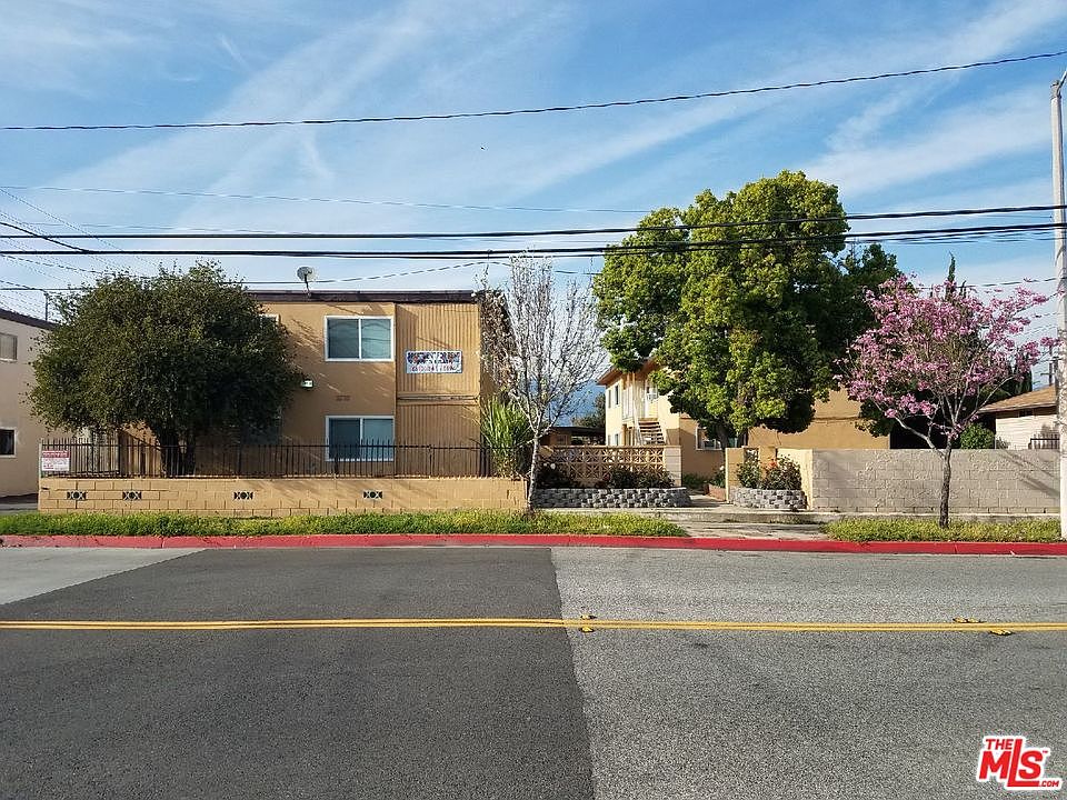 1st image of 7811-15 Hellman Ave