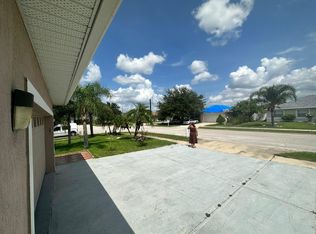 2436 Oak Mill Dr, Kissimmee, FL 34744