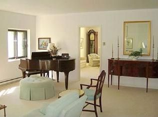 2631 Northern Rd APT 330, Appleton, WI 54914