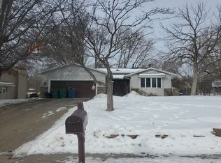 17758 Weaver Lake Dr N, Maple Grove, MN 55311