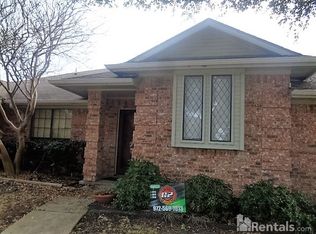 2002 Peakwood Dr, Garland, TX 75044