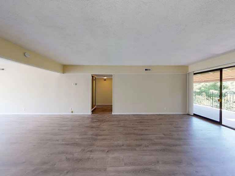 225ora — Photo 5