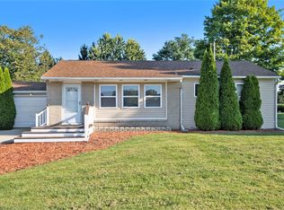 9216 Potter Rd, Flushing, MI 48433