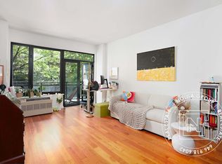 122 Vanderbilt Ave APT 2B, Brooklyn, NY 11205