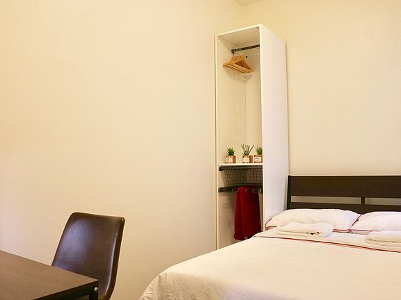 5th image of 43 Guerrero St Room 2