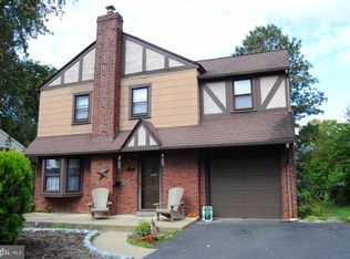 117 Garden Rd, Oreland, PA 19075