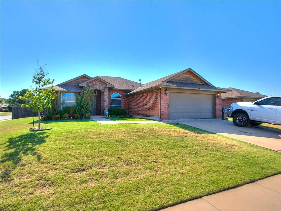 1st image of 1313 Leigh Cir
