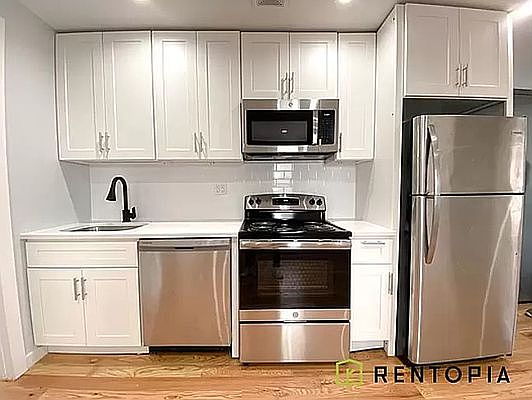 5th image of 225 Halsey St #1L