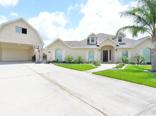 1811 Hopi Ct, League City, TX 77573