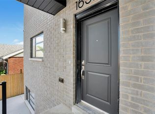 1044 Howard Ave #A, Windsor, ON N9A1S7