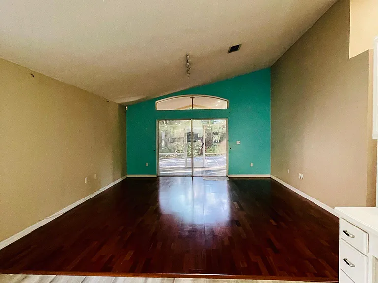 17416 Woodfair Dr — Photo 6