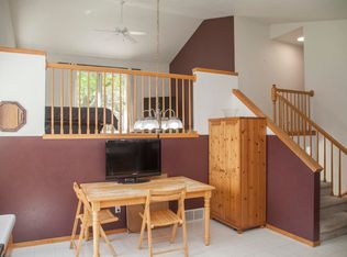 819 Spellman St, Mount Horeb, WI 53572