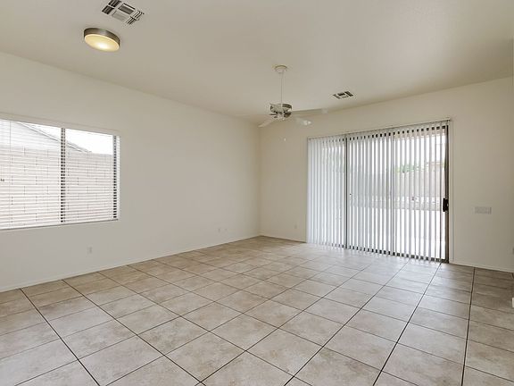 4th image of 2331 N Malachite Cir