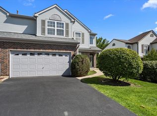 2903 Old Mill Ct, Geneva, IL 60134