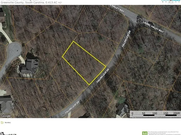 10 Falling Leaf Dr, Travelers Rest, SC 29690