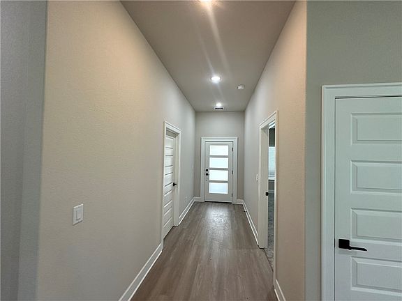 4th image of 644 NW 65th Ave