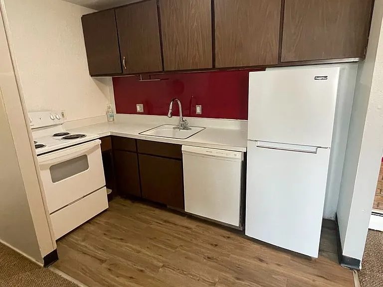 207 Ballard St #104 — Photo 16