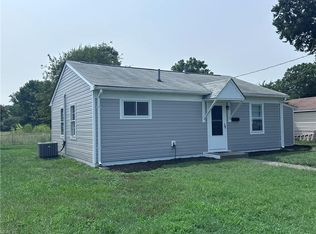 617 Renn Rd, Hampton, VA 23663
