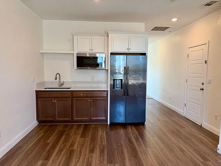 5817 E Truman Ave — Photo 25