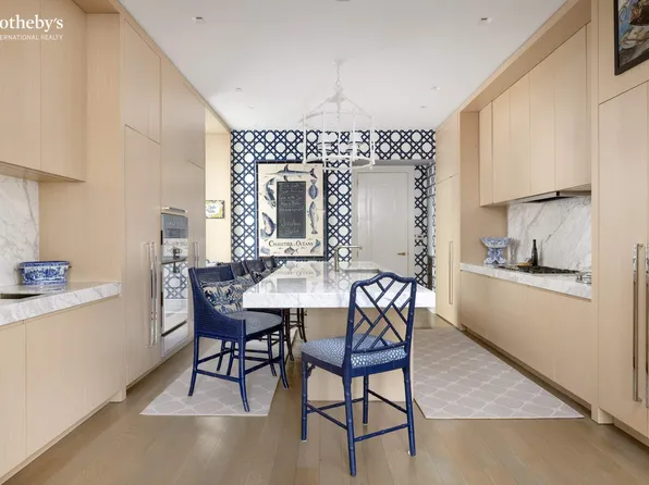 212 Fifth Avenue image 5 of 25