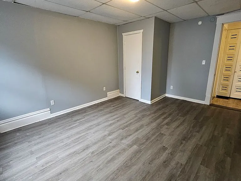923 Chestnut St #2 — Photo 9