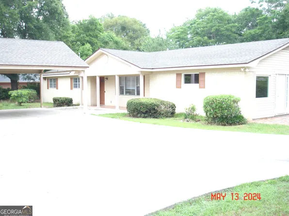 115 Lincoln St NE, Statesboro, GA 30461