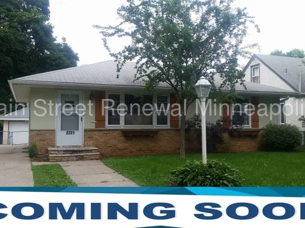 2221 Forest Dr NE, Columbia Heights, MN 55421