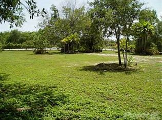 13575 SW 67th Ct, Pinecrest, FL 33156