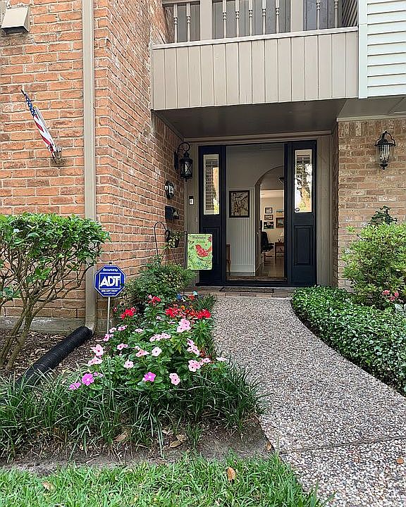 1st image of 12951 Trail Hollow Dr