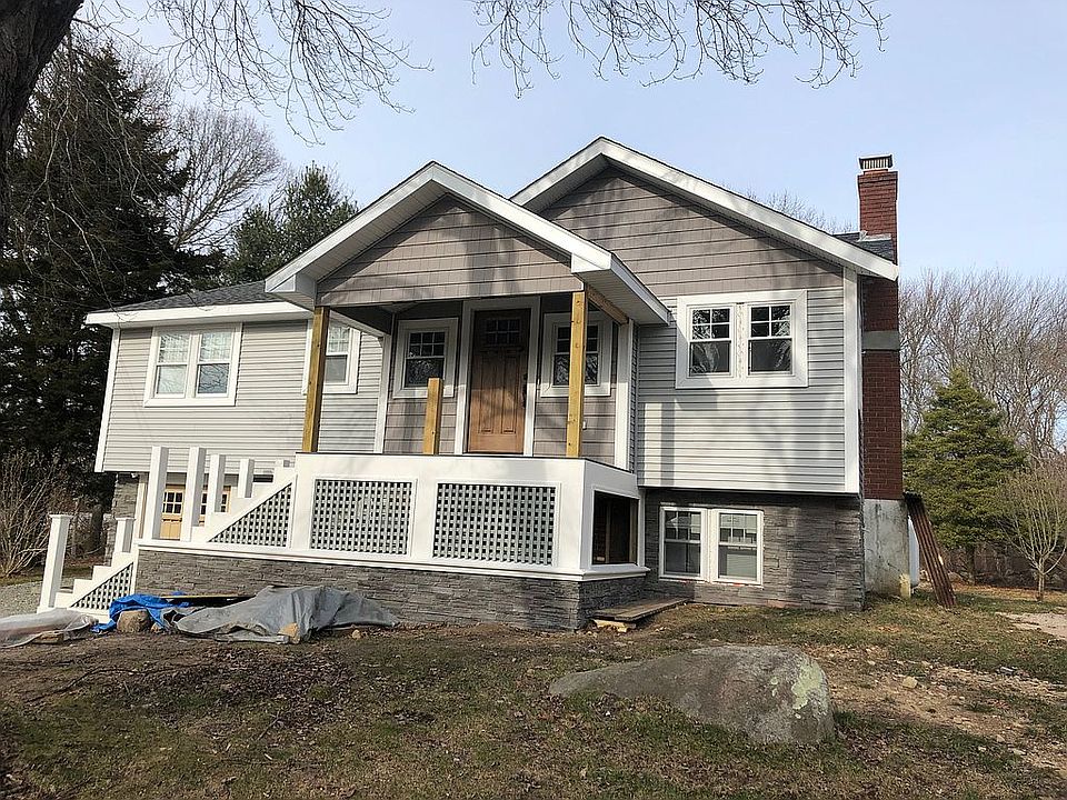2nd image of 40 Briarwood Dr