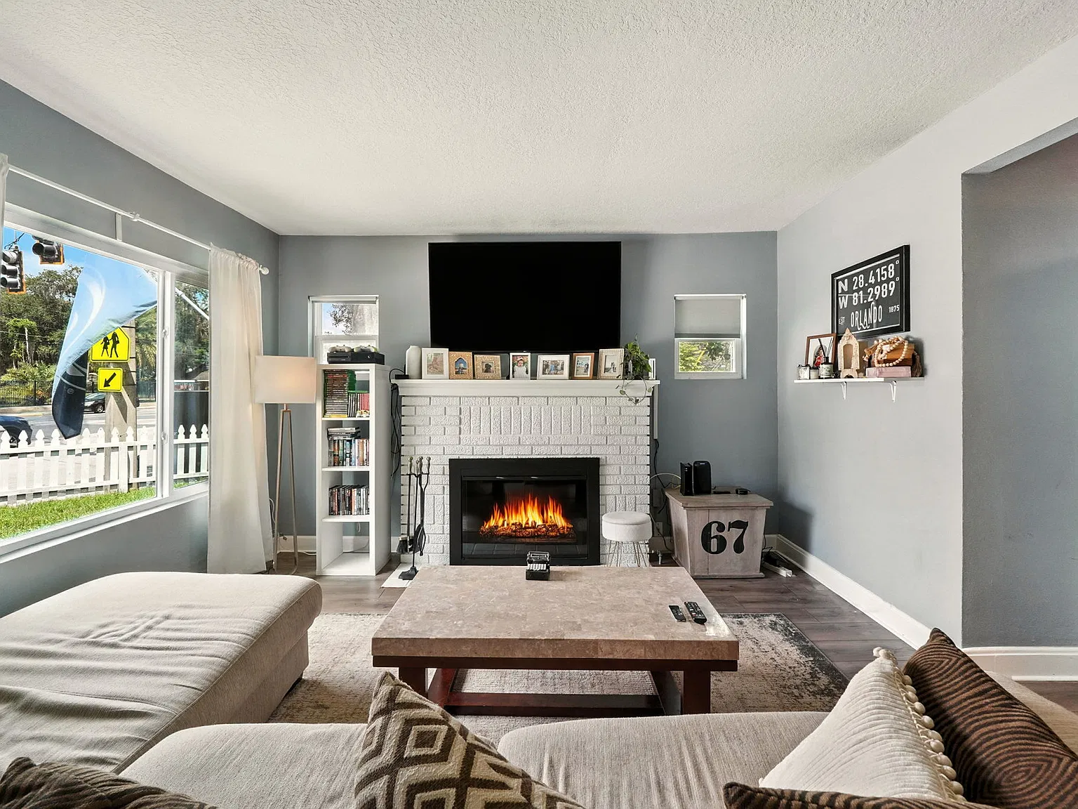 2 bed, 1135 sqft, $3,000 — Photo 3