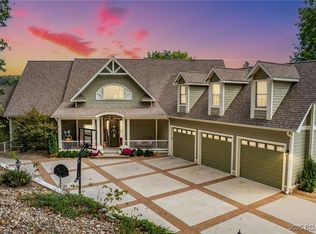 323 Cherry Hill Dr, Lake Ozark, MO 65049