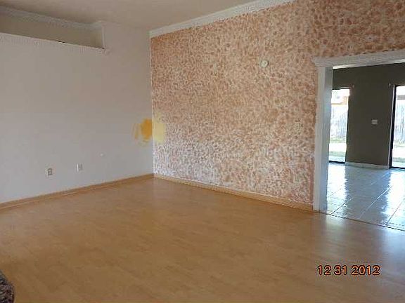 2nd image of 12160 Blackheath Cir