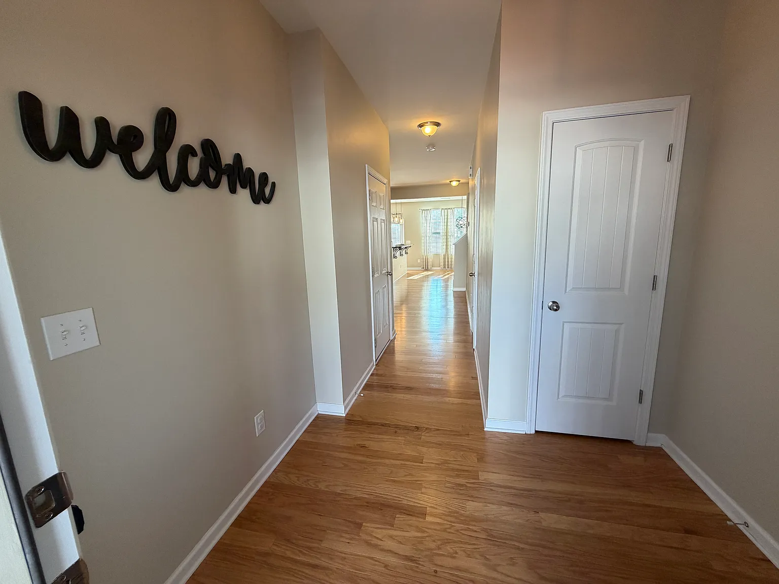 3 bed, 1678 sqft, $1,850 — Photo 3
