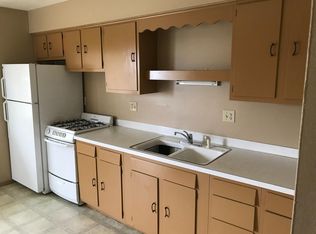 1802 Wayne St #3, Bellevue, NE 68005