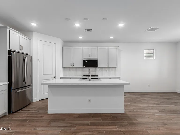 44312 N 44th Ln — Photo 11