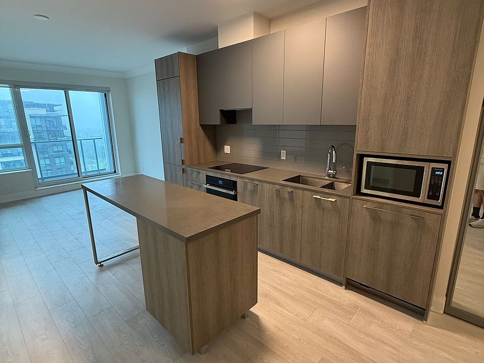 1st image of 18 Water Walk Dr #3201