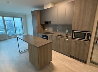 18 Water Walk Dr #3201, Markham, ON L3R 6L5