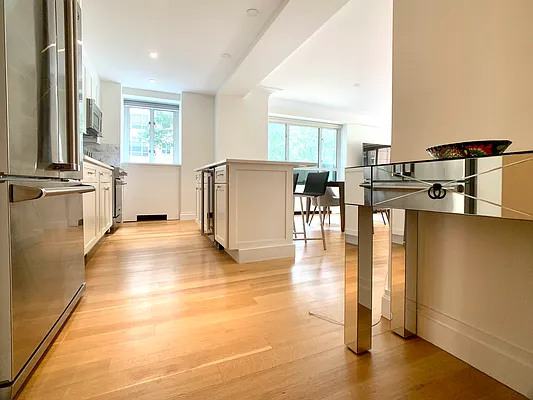 Rented by Corcoran | media 100