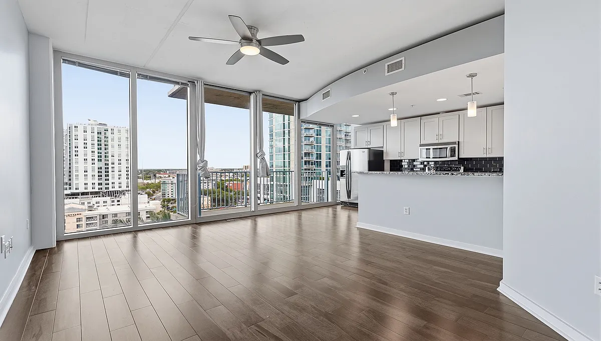 Building Photo - 777 N Ashley Dr #1209