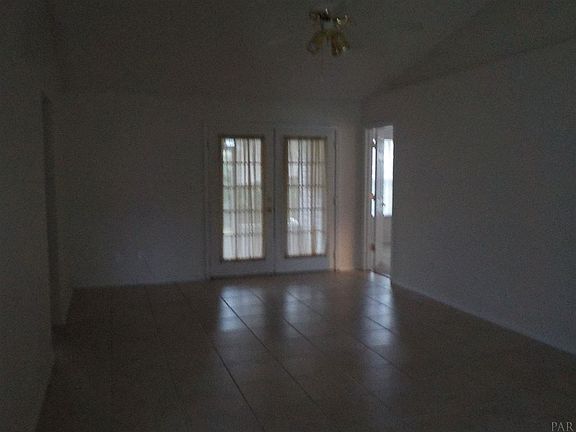 3rd image of 360 Mirabelle Cir