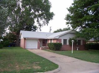 2811 Meadow Cliff Dr, Oklahoma City, OK 73159